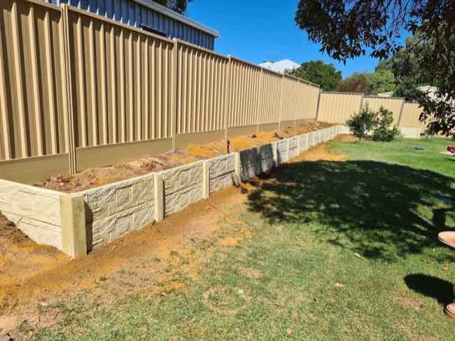 Sleeper-style retaining wall
